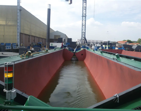 Tecnospirit split barge systems
